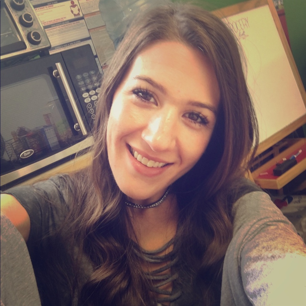 Meet your Posher, Kimberly